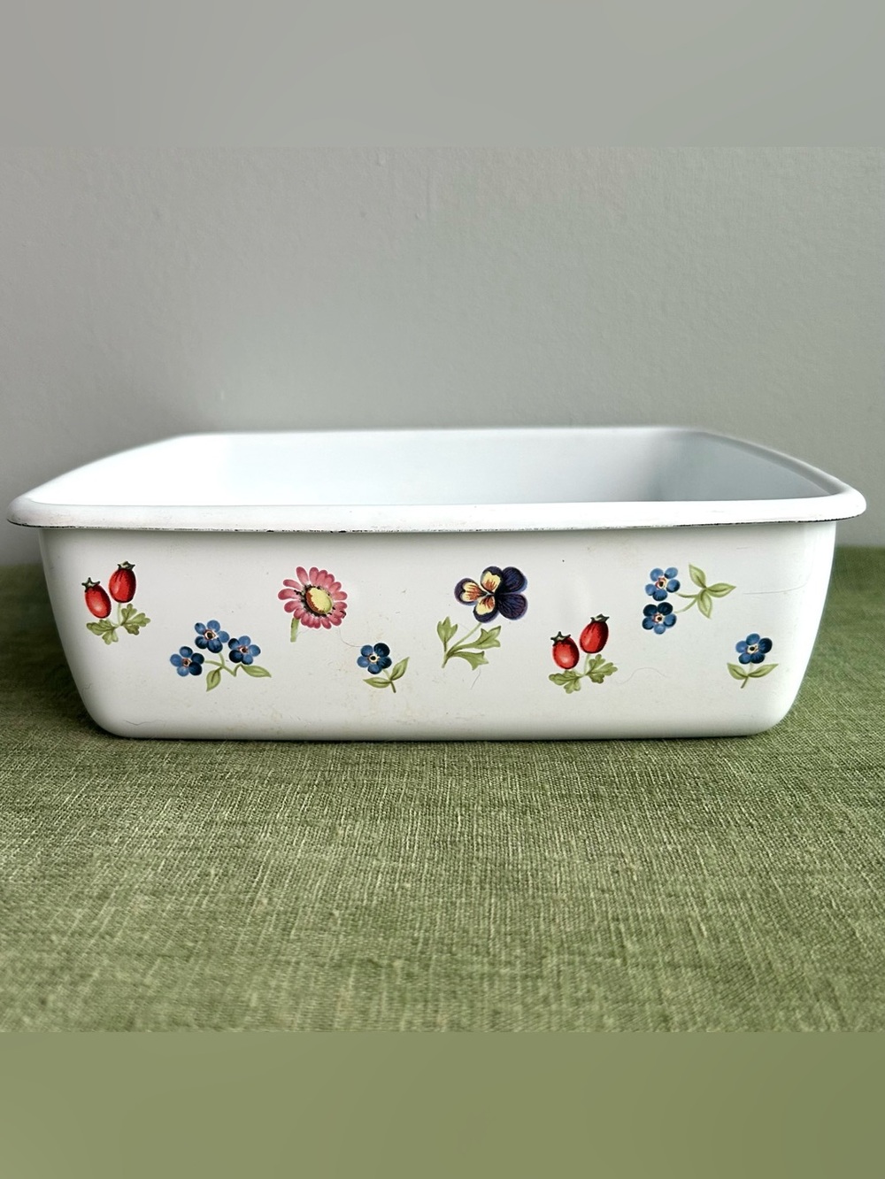 VILLEROY & BOCH petit fleur 8 x 8” baking dish excellent ⭐️